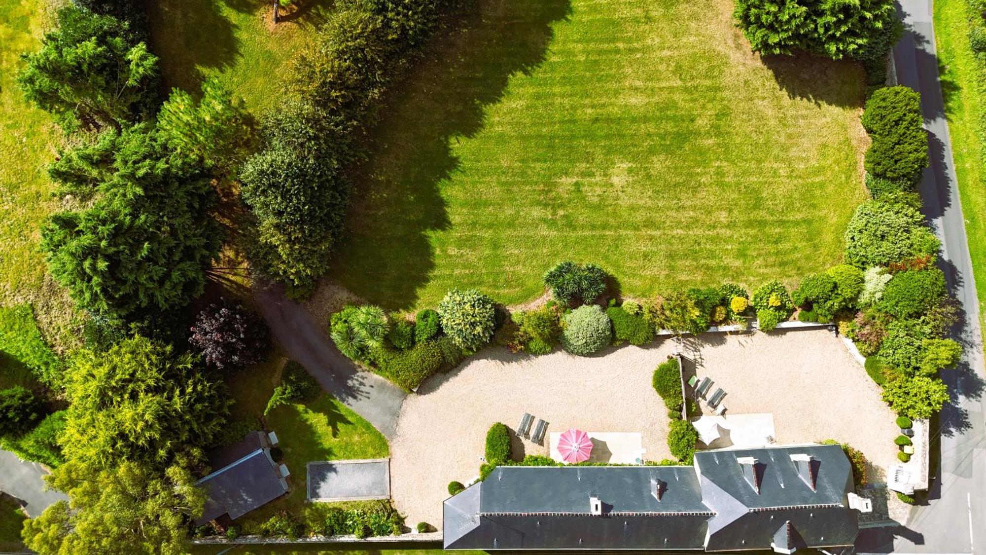Le Domaine Des Roseraies Monfréville Eksteriør bilde
